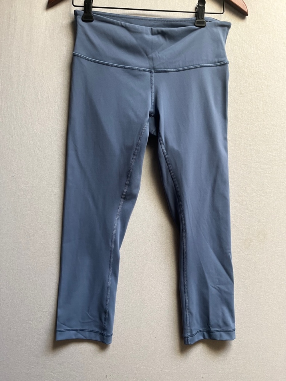Lululemon Wunder Under Crop III Luxtreme 21" Leggings Blue Sz 6